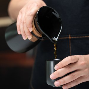 El juego de cafetera portátil de lujo DHPO incluye una olla de cerámica y gotero con funda de madera para regalar - Product Image 4