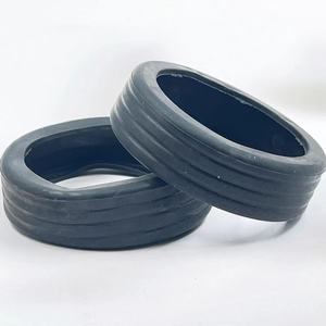 Protections de roues pour valises, roulettes et bagages à roulettes. Couvre-roues en silicone, résistants à l'usure, en silicone à faible bruit - Product Image 5