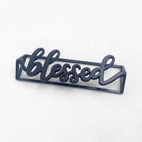 Anneau de serviette élégant et luxueux, écologique, avec lettre 'blessed' en métal triangulaire long, accent de table pour mariages par Cnbongo Decor