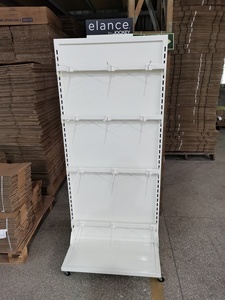Porta appendiabiti in metallo per negozio al dettaglio - Product Image 4