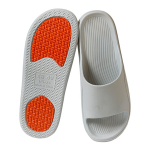 S613 Vente en gros de nouvelles pantoufles antidérapantes, tongs d'intérieur, sandales de salle de bain pour hommes, femmes et couples - Product Image 1