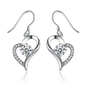 Orecchini Pendenti a Cuore Lunghi per Donne, Graziosi Orecchini a Goccia, Gioielli di Moda per Uso Quotidiano e Feste - Product Image 4