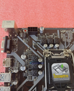 Carte mère <span class=keywords><strong>GIGABYTE</strong></span> B365M H LGA1151 DDR4 HDMI VGA Micro ATX Testée et Fonctionnelle - Product Image 3