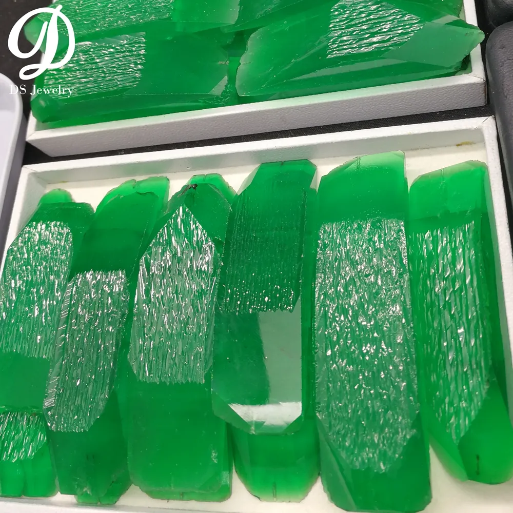 Hot Verkoop Lab Groeien Smaragden Grondstof Ruwe Hydrothermale Emerald