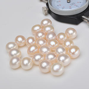 ไข่มุกน้ำจืดทรงกลม 11-12 มม. รูปทรงขนมปัง ร้อยครึ่งรู สีขาว สำหรับงาน DIY ประดับตกแต่ง วัสดุธรรมชาติ - Product Image 1