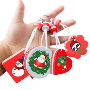 Cadeau promotionnel de Noël, porte-clés en mousse EVA flottant en forme de cœur avec mousqueton - Product Image 1