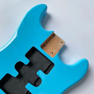 Cuerpo de guitarra de alto brillo en color azul Daphne con acabado en aliso para piezas de construcción de estilo - ¡Gran oferta! - Product Image 6