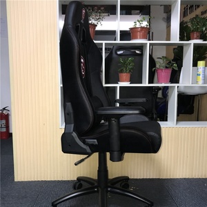 Chaise de jeu ergonomique avec logo brodé personnalisé en gros, siège confortable, accoudoirs 4D en acier, chaise de jeu PC, chaises de jeu - Product Image 4