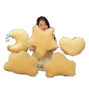 Vente chaude Personnalisé Enfants Cadeau Lune Soleil Étoile En Forme D'oreiller Doux Personnalisé En Peluche Kawaii En Forme D'oreiller En Peluche Jouets Pour Enfants - Product Image 1