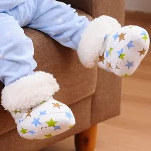 新生婴儿女婴雪地靴冬季保暖婴儿钩针鞋毛绒婴儿踝靴