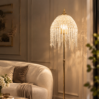 Luxuriöse französische Stehlampe mit goldenen Quasten und Kristallen, höhenverstellbare Stehleuchte, dekorative Stehlampe für Schlafzimmer & Wohnzimmer