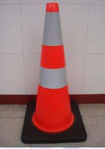 28 "Cuerpo naranja Base negra Conos DE TRÁFICO DE SEGURIDAD DE PVC flexible, conos de precaución y seguridad vial - Product Image 3