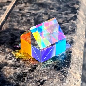 Prisma de Cristal Óptico Brillante de Seis Caras, Cubo X, Poliédrico, de Alta Precisión, con Revestimiento de Color - Product Image 2