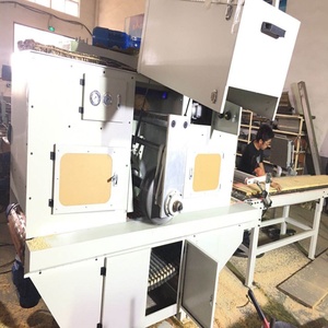 Scie à panneaux CNC optimisée pour le travail du bois avec lames mobiles - Product Image 4