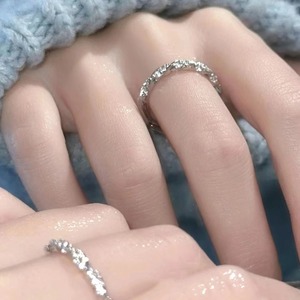 Advanced Sense Simple Luxury Fashion Rings Mujer Ins con Love River Design Estilo clásico Acero inoxidable con chapado en oro - Product Image 3