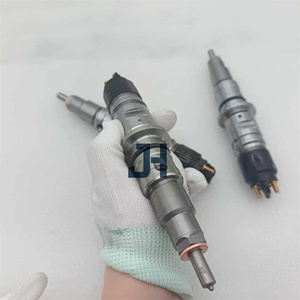 Injecteur de carburant diesel Common Rail de haute qualité 4988835 0445120161 pour pièces de machines de construction - Product Image 2