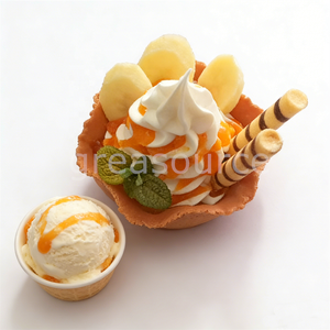 Figura de Sundae de Waffle Realista, Ecológica, con Imitación de Helado, Rodajas de Plátano, Palitos de Waffle y Diseño de Corazón para Tienda de Postres - Product Image 2