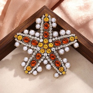 Broche Étoile de Mer Exagérée Robuste, Luxe Léger, Rétro, Perle, Étoile à Cinq Branches, Épingle de Corsage Haut de Gamme, Bijou - Product Image 6