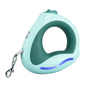 Einziehbare Haustier leine mit Taschenlampe, kreisförmige Hunde leine, LED, Farbe Seiten licht, 15ft, 360 ° No Tangle, Einhand bremse & Schloss - Product Image 1