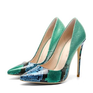 Sandali <span class=keywords><strong>eleganti</strong></span> in pelle di serpente a punta verde con <span class=keywords><strong>tacco</strong></span> <span class=keywords><strong>basso</strong></span> <span class=keywords><strong>scarpe</strong></span> da sera da donna - Product Image 3
