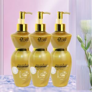 Produit Vedette <span class=keywords><strong>Ultra</strong></span> Actif Éclat Vallée Rose, Lotion Blanchissante Hydratante <span class=keywords><strong>Peau</strong></span> Sèche, Crème Éclaircissante pour Femmes Noires - Product Image 3