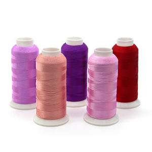 <span class=keywords><strong>Fil</strong></span> à broder en polyester 100% <span class=keywords><strong>or</strong></span> 120D/2 pour <span class=keywords><strong>broderie</strong></span> sur soie, vente en gros directe usine - Product Image 3
