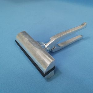 Outil de tension <span class=keywords><strong>pour</strong></span> tapis de billard, pinces de serrage, <span class=keywords><strong>pince</strong></span> de tension, installation facile, outil dédié <span class=keywords><strong>pour</strong></span> le serrage des tapis de table - Product Image 4