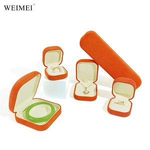 WEIMEI Wholesale Round Corner Velvet Large Storage Jewelry <b>Box</b> For Rings <b>Earrings</b> Necklaces Bracelets Gift Packaging <b>Box</b> - Product Image 3