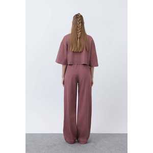 ชุดเซ็ตสองชิ้นสไตล์มินิมอลสำหรับผู้หญิง แขนสั้น กางเกงขายาว สีม่วง ใส่ได้ทุกฤดู - Product Image 1