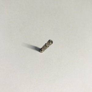 6301295152/630 129 5152 216D0468 KYD-MC13L-000 Charnière à broches SMT Hitachi - Product Image 4
