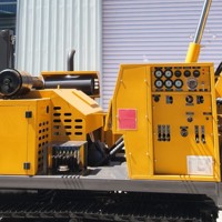 Machine de forage de puits montée sur chenilles, pour puits de 800 m de profondeur, avec marteau DTH et tige de forage de 6 m, pour le forage en zone montagneuse