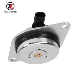 Suku Cadang Mobil Solenoid Variabel Valve Timing VVT Solenoid OEM 55562223 untuk Che-vrolet Va-ux-ha-ll - Product Image 2