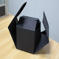 Papier kraft/carton noir laminé en pâte de bois recyclable, anti-déformation, écologique, pour emballage cadeau et emballage de palettes, impression offset