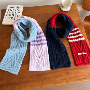 ผ้าพันคอไหมพรมถักแบบสบายๆ สำหรับฤดูหนาว ทำจากขนสัตว์และอะคริลิก ให้ความอบอุ่น หนานุ่ม ดีไซน์เรียบง่าย สีสันแบบบล็อกสี ลายเกลียวแบบขนมปังทอด สำหรับคู่รัก - Product Image 4