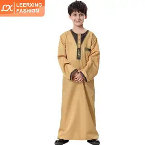 872 # Kinder Polyester Islamische Herren Abaya Kinder Kleidung Junge Männer Muslim Arabisch Naher Osten Kleider paket Jugend Kinder kleidung Roben