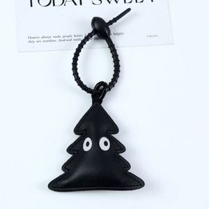 Fashion Gift PU Leather Keychain Black <b>Star</b> Flower Christmas Tree Keychain Bag Ornaments Hanging Pendants Keyrings - Product Image 3
