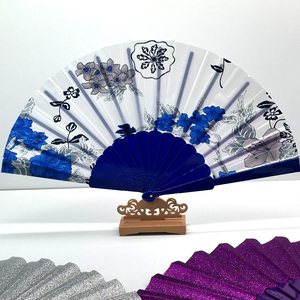 พัดพลาสติกพับได้ พิมพ์โลโก้ตามสั่ง ดีไซน์เรียบง่าย พกพาสะดวก ทำจากวัสดุ PP สำหรับงานแต่งงาน - Product Image 4