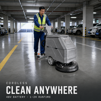Nettoyeur de sols automatique CleanHorse H20, nettoyeur de sols d'aéroport, alimenté par batterie, à conducteur marchant à pied, pour les terminaux