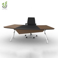 Bureau de direction moderne modulaire en bois durable IULTRA, MDF/MFC, chêne sculpté, design de table de bureau de direction de luxe