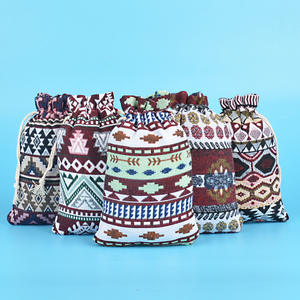 Bolsa de algodón de estilo étnico vintage Saco estampado con cierre de cordón para regalo de joyería Embalaje de té - Product Image 1