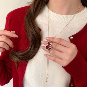 Retro Pull Out Red Gourd Tassel Necklace For Women Long Sweater Chain Fashionable Daily Wear Accessory - Product Image 2