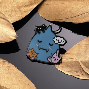 Spilla in metallo smaltato a forma di gatto blu HZ Creative Cartoon Fullmetal <span class=keywords><strong>Alchemist</strong></span> con tecnica placcata per accessori natalizi - Product Image 3