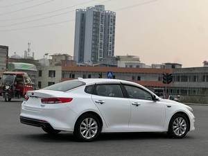   K5 Modelo 2016 2.0L Automático con Volante a la Izquierda, <span class=keywords><strong>Se</strong></span> <span class=keywords><strong>Vende</strong></span> a Precio de Fábrica en Concesionario - Product Image 5