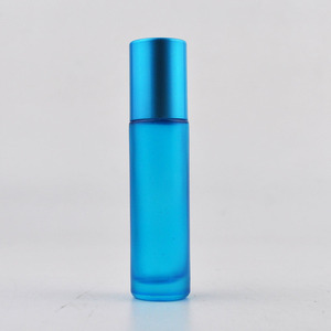 Venta al por Mayor de Botellas de Vidrio Esmerilado de 10 ml con Rodillo Metálico, Coloridas, con Tapa de Aluminio, Vacías, para Aceites Esenciales y Perfumes - Product Image 3