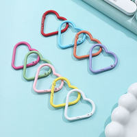 Nouvelles attaches et crochets en forme de cœur MENG'P CJPJ-012 pour bricolage, anneaux ouverts couleur bonbon avec peinture cuite pour la fabrication de porte-clés