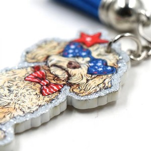 <span class=keywords><strong>Porte</strong></span>-clés personnalisé en acrylique blanc pailleté avec impression UV Golden Retriever patriotique, souvenir du 4 juillet, cadeau de la fête de l'Indépendance, avec <span class=keywords><strong>pompon</strong></span>, prêt à expédier - Product Image 2