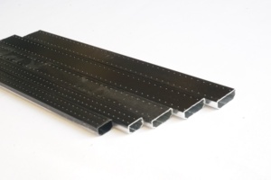 Espaciador de Aluminio Pintado No Flexible para Puertas de Doble Acristalamiento y Accesorios de Vidrio Aislante con Tira de Aluminio - Product Image 3