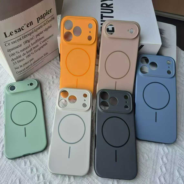 Magnetic Phone Case Camera Lens Protection Anti Scratch Shockproof Matte Cover Protective Case for iPhone 15 16 17 18 Pro Max
