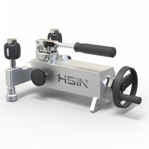 ปั๊มทดสอบการปรับเทียบระบบไฮดรอลิก OEM รุ่น HSIN615 สำหรับน้ำมันและน้ำ  แหล่งจ่ายแรงดันสูง  เครื่องมือเปรียบเทียบแรงดัน รุ่น HSIN615 แบบพกพา - Product Image 1