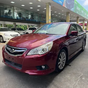 Lüks yakıt verimli Subaru Legacy 2010 2.5i kişisel kullanılmış araba japon marka ihracat kullanılmış araba üreticisi